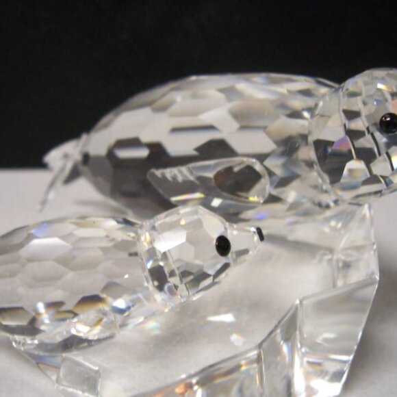 SWAROVSKI Seals